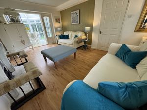 Lounge- click for photo gallery